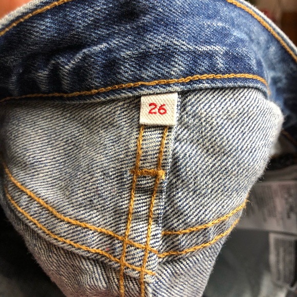 Levi’s distressed Denim Mini Skirt - Picture 6 of 7